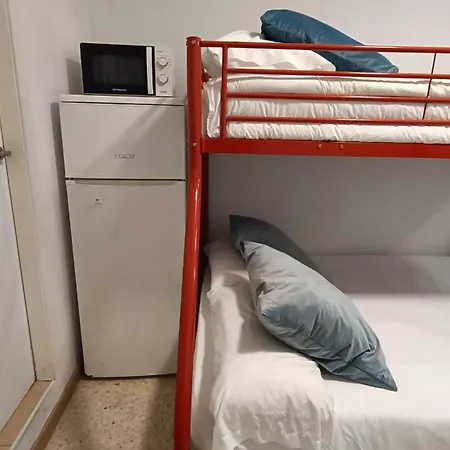 Hostal Estudios Badalona Room photo